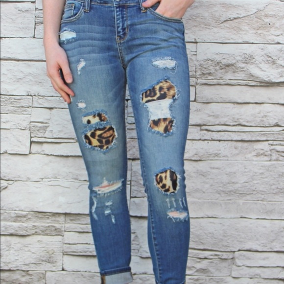 judy blue leopard print jeans